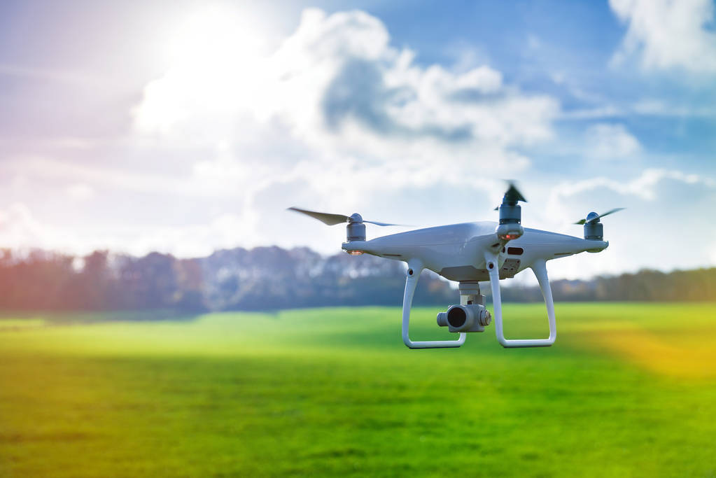 无人机技术在安全领域的应用现状_飞行器