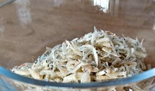 虾皮|秋天，早餐别再吃包子油条了，多吃它，2分钟一张饼，好吃又营养