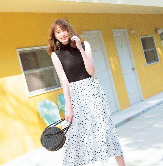 女生|一穿裙子就“显胖”？这几点穿搭技巧，展现完美气质