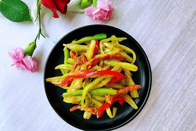 四季豆炒肉丝怎么做 fa74bc1160654e3abaf140e731fca30a.jpeg