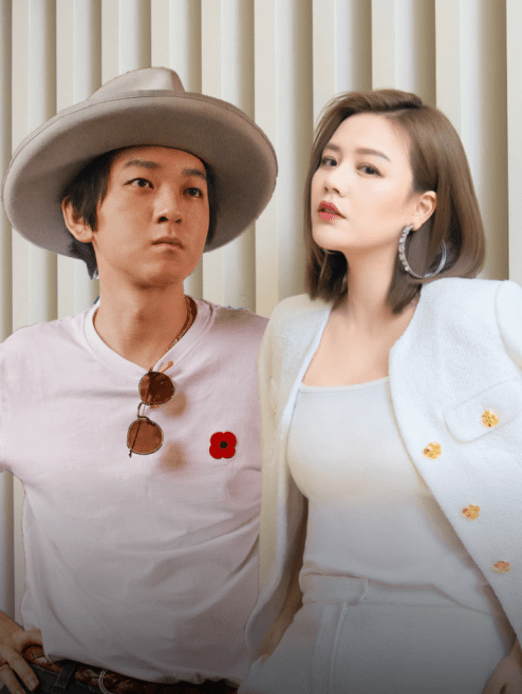 张哲轩|马思纯张哲轩再被拍，挽手出行像连体婴儿，开车回家似同居