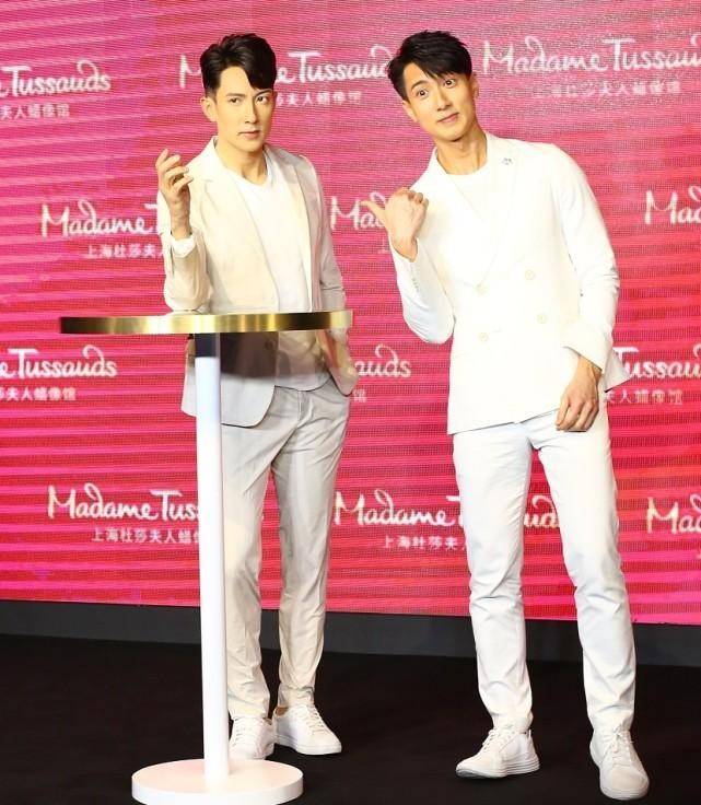 整体|吴尊的颜值没话说，穿一身白也这么的帅，哪个女孩子不心动