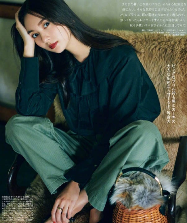 西裤|入秋必备的这3件衣服，经典又百搭，秋天时髦造型就靠它们了！