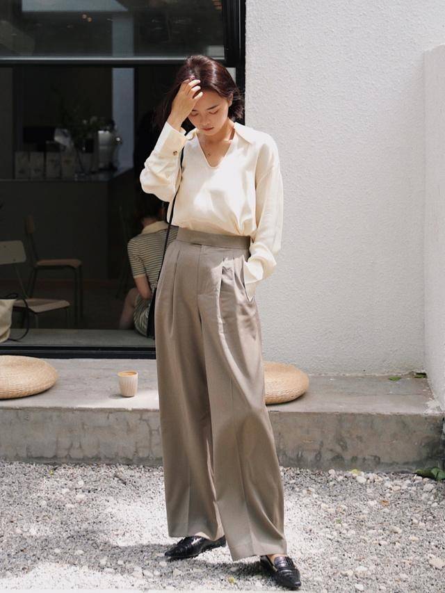 小白|今夏小白鞋过时了，现在流行这“3双”鞋，搭裙子、裤子都好看