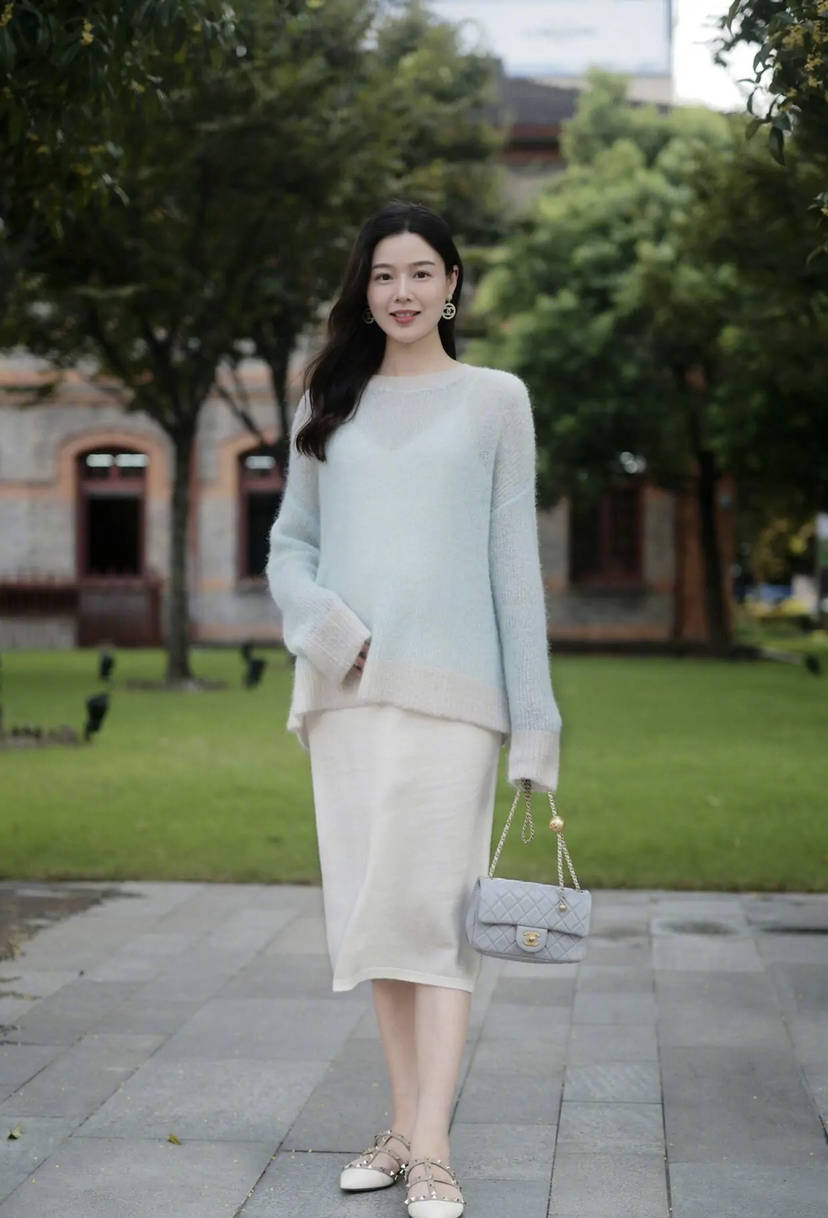 仙女|“裙装+平底鞋”今年这样穿,舒适时髦显腿细,还很显气质