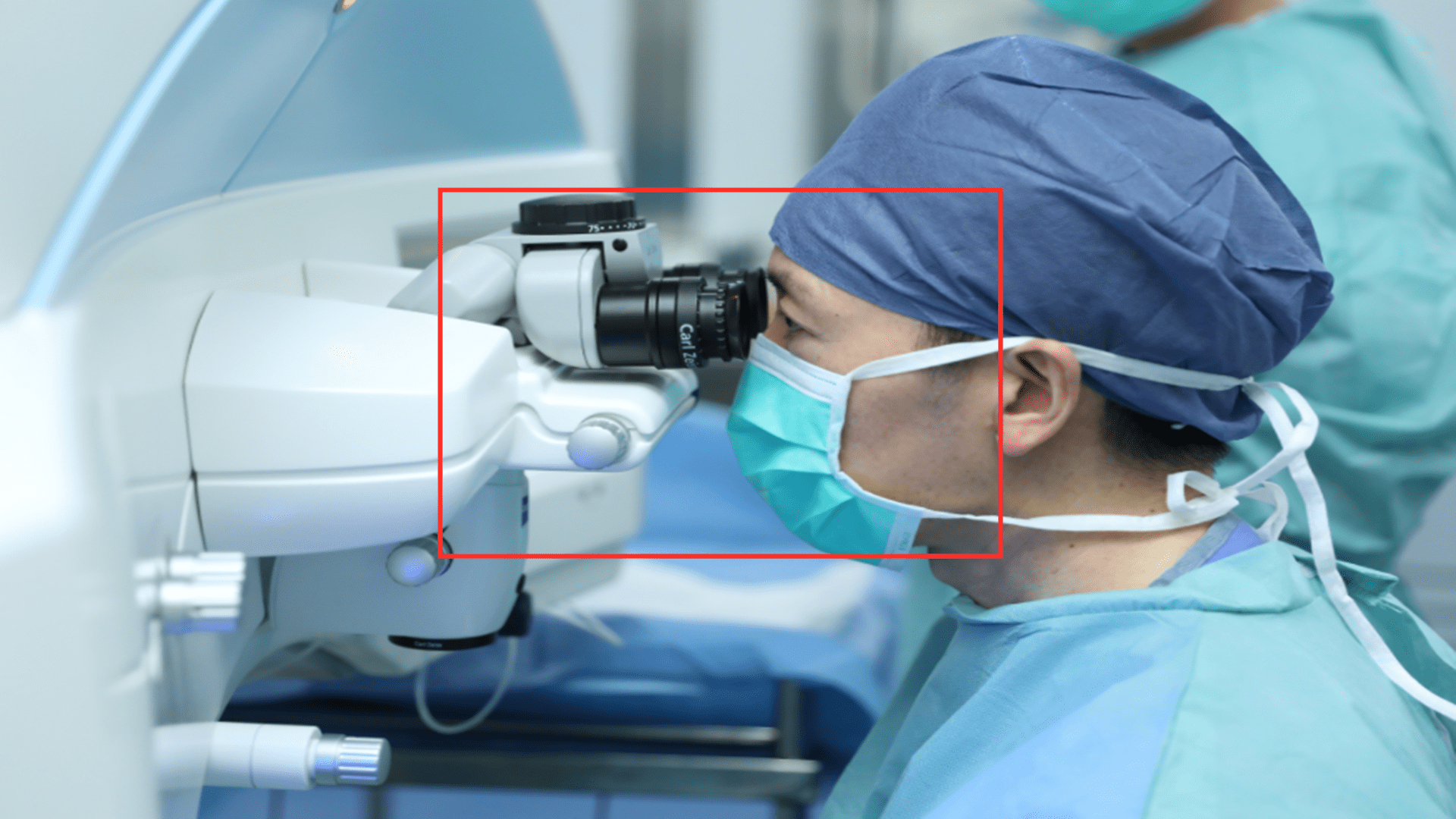 视力|1000度近视恢复1.0视力？微型镜片真神奇，重度近视减烦恼