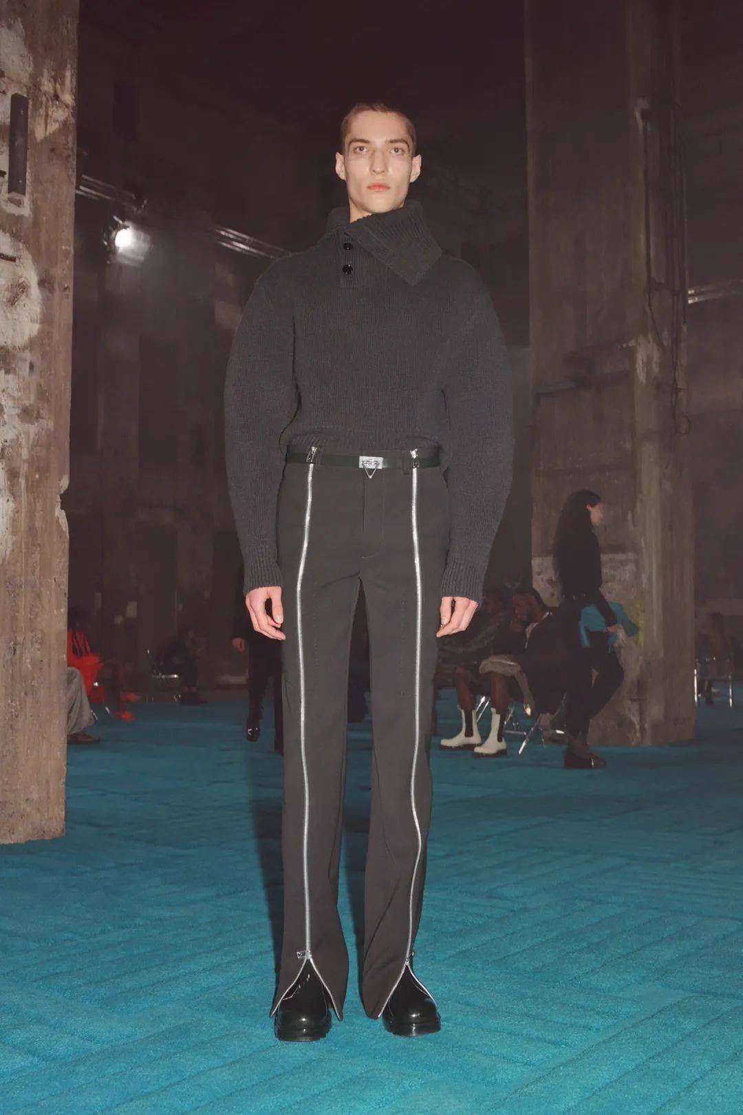 设计|跨越繁复的简洁：Bottega Veneta2022