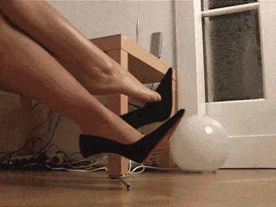 姐妹|一秒自测：原来这么高的鞋最适合你！