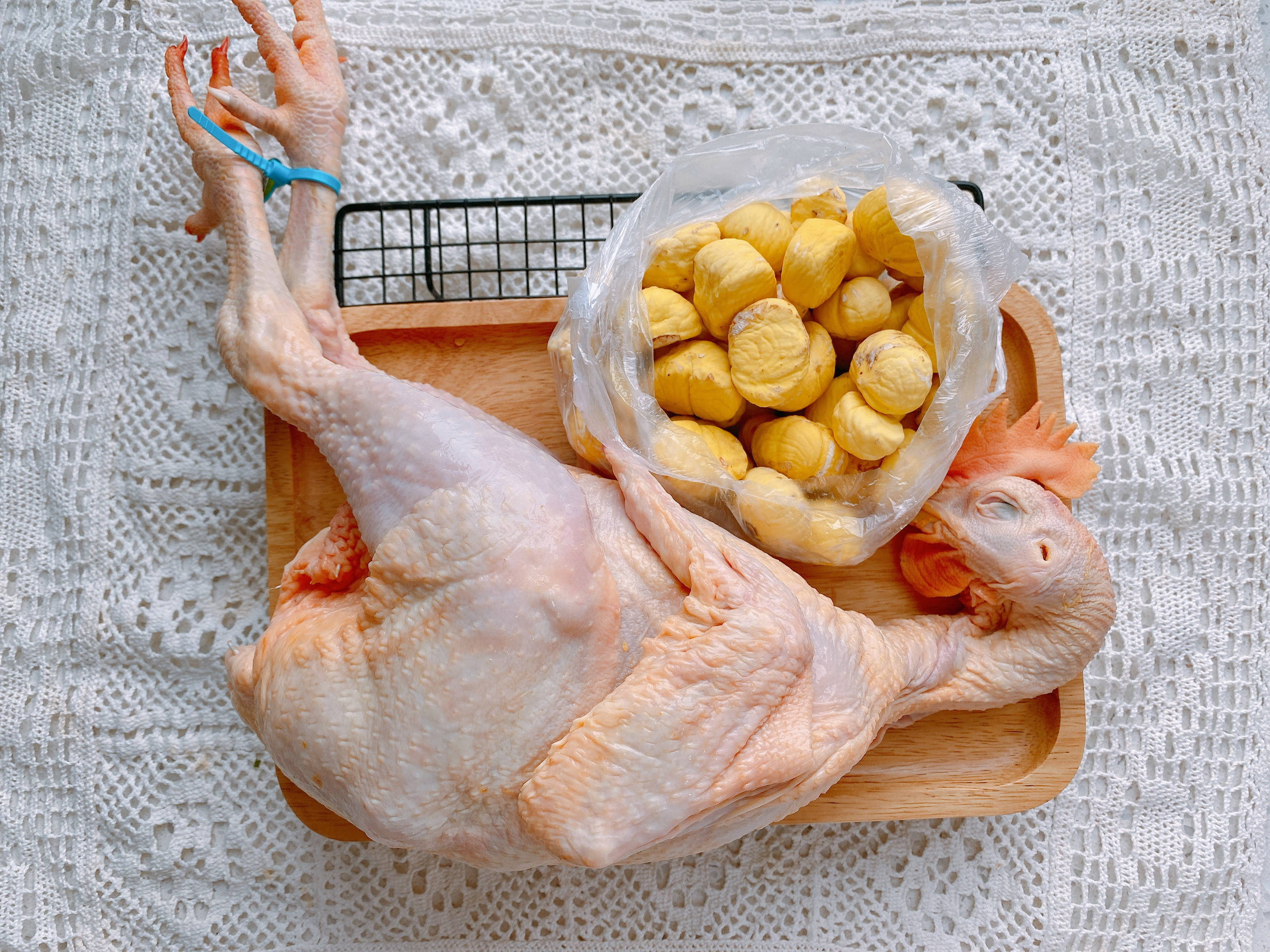 板栗|秋风起栗子香,板栗烧鸡来一道,2分钟教会你,营养丰富秋补必备