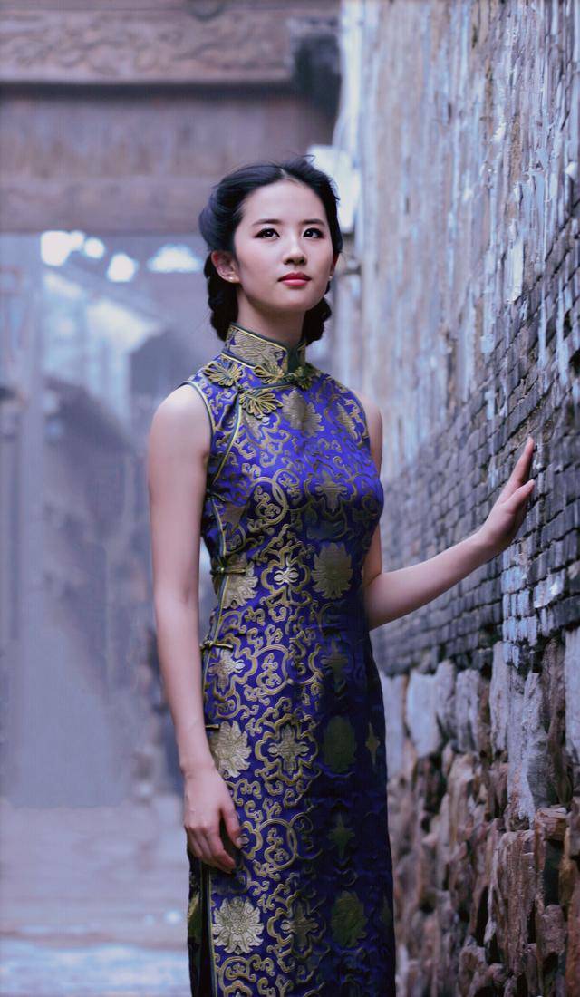 身材|旗袍高跟鞋,最能展现女性美,千娇百媚,令人神往
