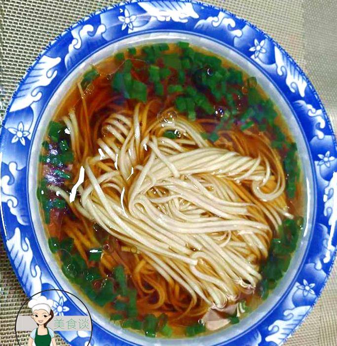 面汤|早餐我做了一碗早餐面,味鲜爽口,一煮一兑3分钟就上桌,吃嗨了