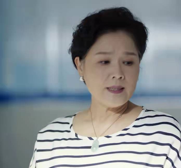 八零九零胡梦做网红意外翻车为了诚信不得不卖房子还债