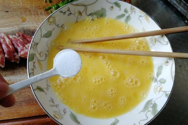 蒸蛋|早餐这样做,嫩滑鲜美,简单不失营养,10元钱能做3份
