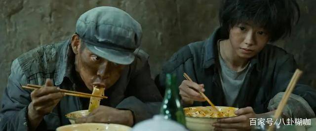 喜剧|新谋女郎成功出圈！豆瓣7.8分的《一秒钟》为何票房平平？