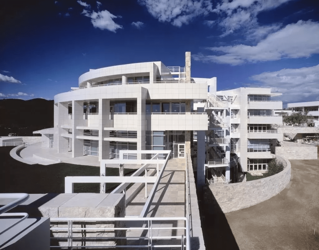 现代建筑"白色派"教父,打造最新地表最强防火建筑