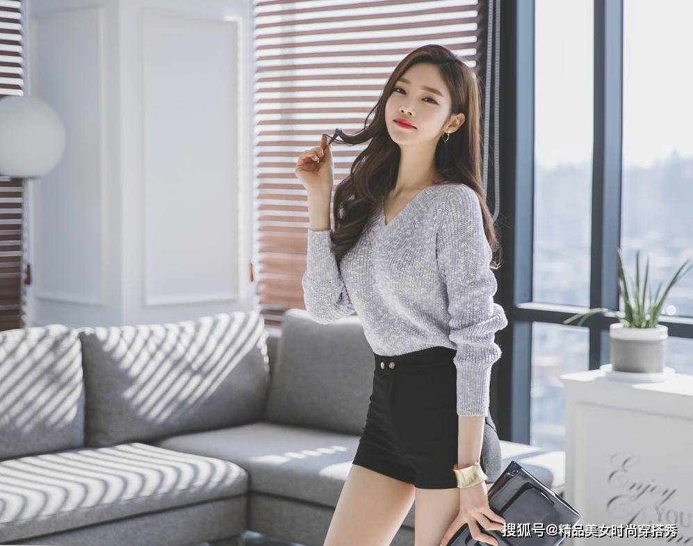 职场|职场女性选择最多的一款穿搭单品,知性优雅,时尚而有魅力