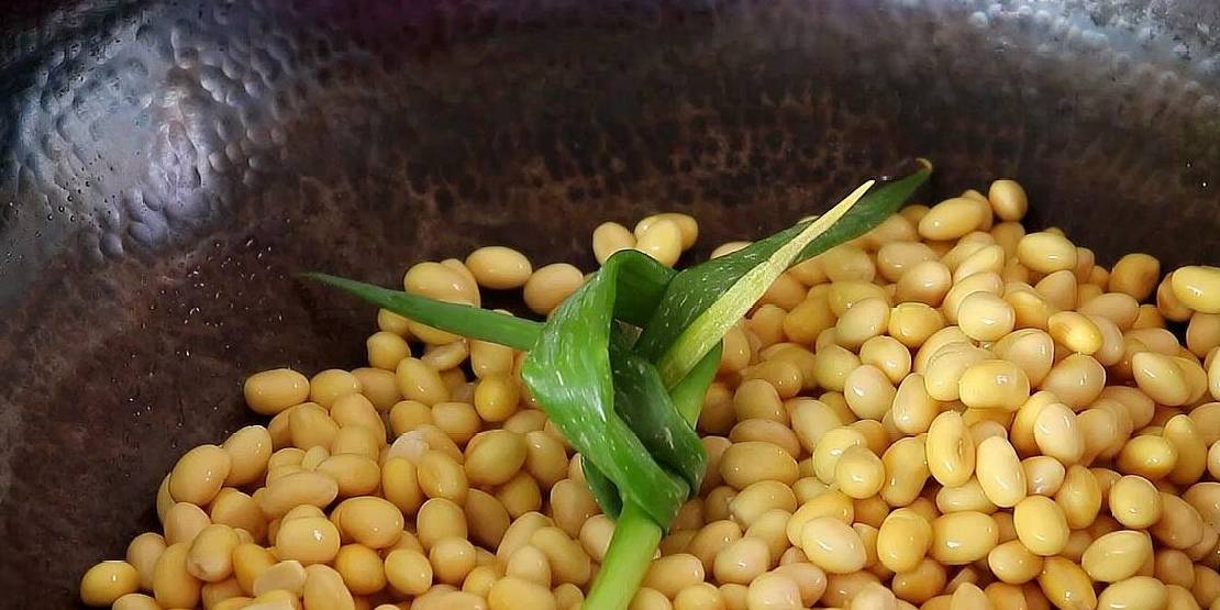 水大叔|黄豆别再打豆浆了,孩子多吃猛长个,酥脆又营养,比吃肉香