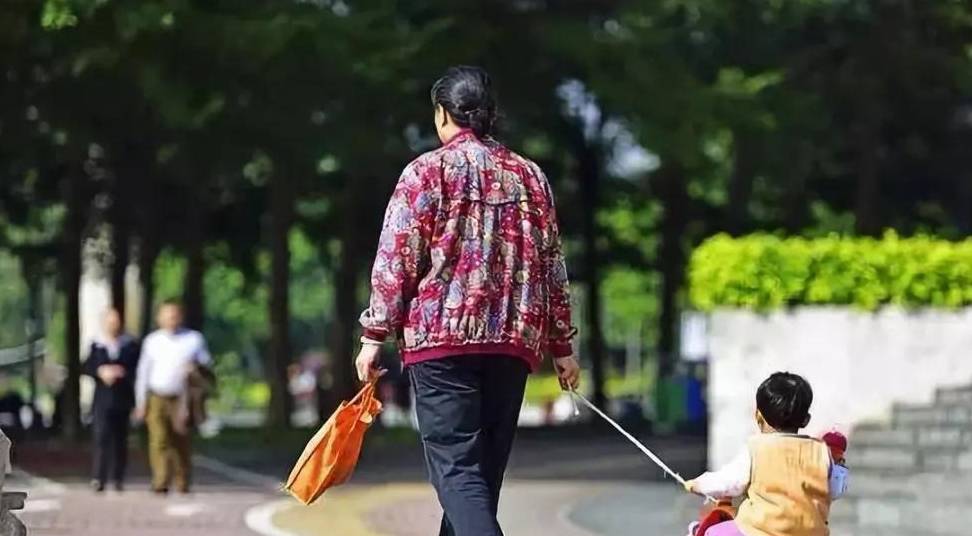 陈姨|当初就不该催生二胎！婆婆自食恶果，再后悔也没法改变现状了