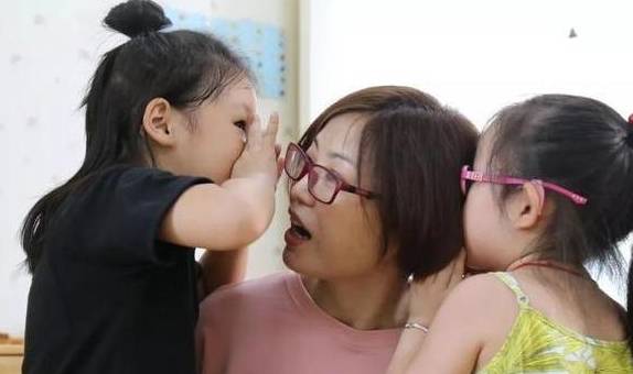 什么|幼儿园老师“反感”这四类家长，孩子也会被疏远，你上榜了吗？