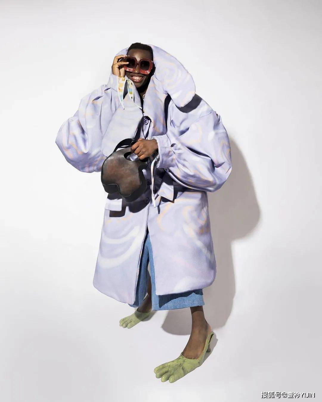 设计|新锐设计师|靠怪兽五指鞋出圈的服装设计师宝藏品牌