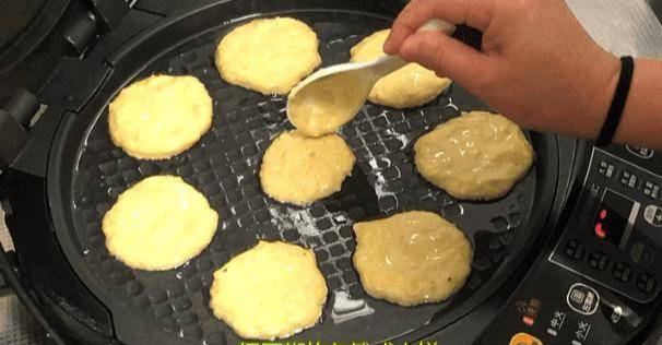 挺圆|半块南瓜，1个鸡蛋，这样简单一做，比吃肉还香，我家隔三差五做