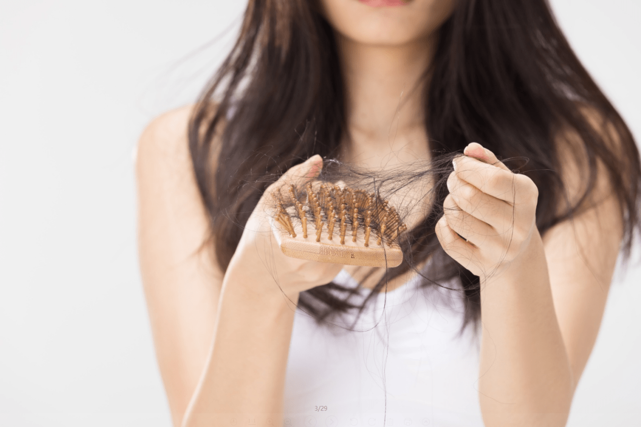 主力军|龙源：白领/蓝领成脱发主力军？用蓝色精灵/白马王子泡脚有用吗？