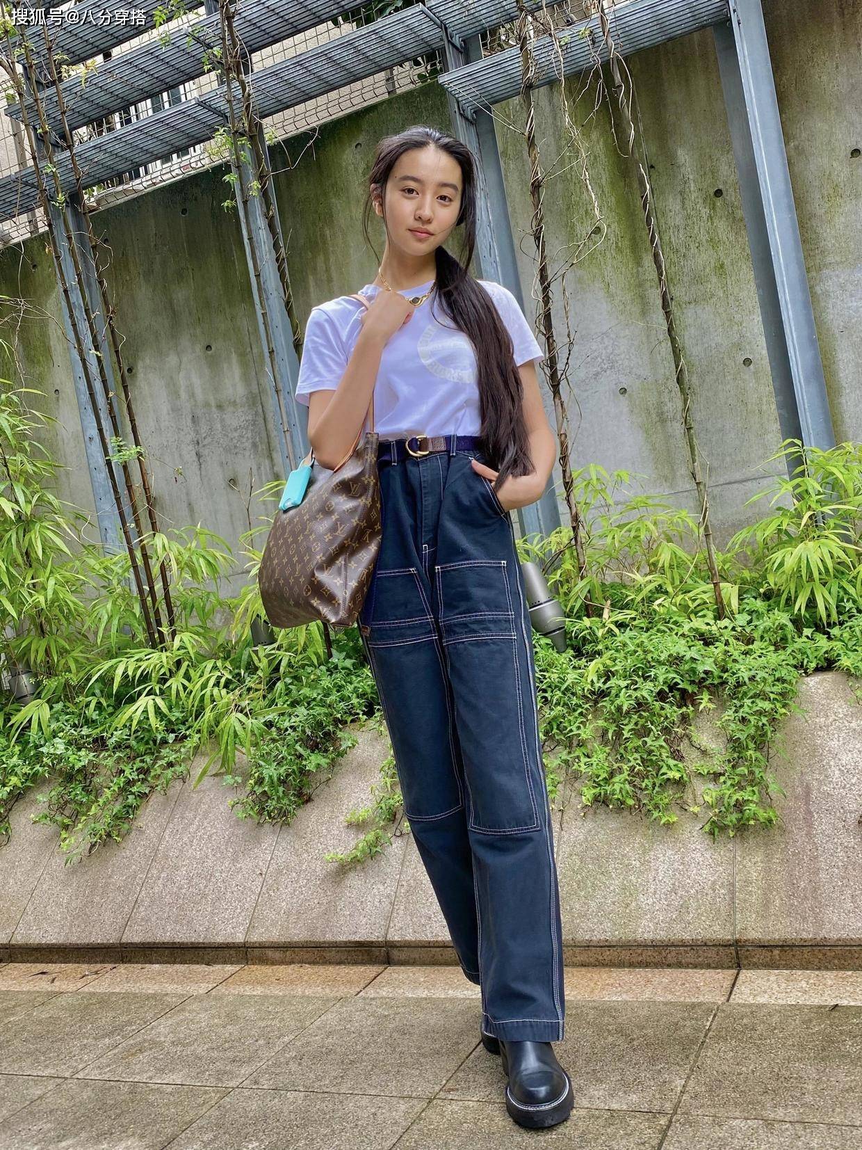 原创木村光希继承了爸妈的高颜值黑色连衣裙配烟熏妆高贵冷艳真美