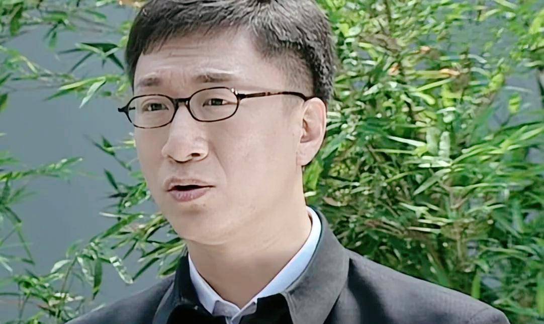 敌人|谍战剧《潜伏》与《风筝》对比看，二者的差距还是很明显