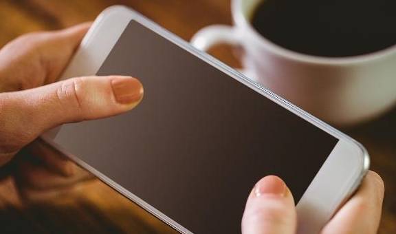 眼睛|肝脏不好的人，除了戒酒，日常5个坏习惯，也应自觉改过