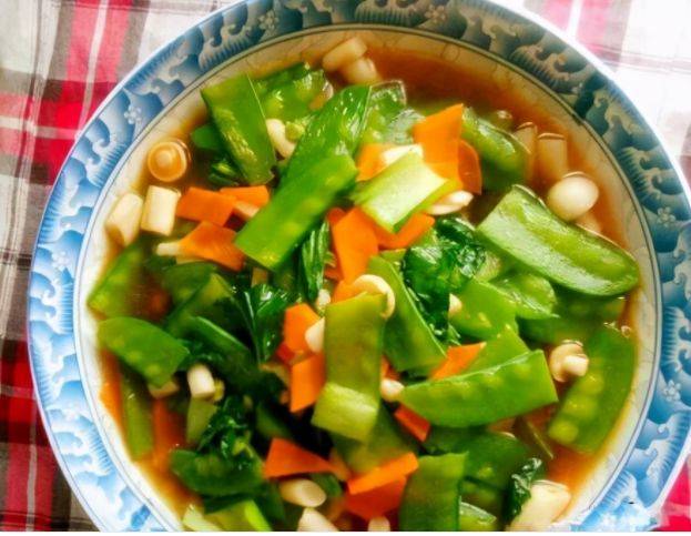 炒什么菜需要放冰糖 90e970cf351a41738a21acba93c2d0d7.jpeg