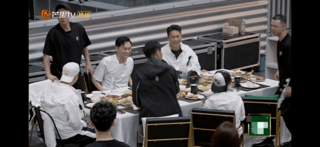 张晋|《哥哥》二公，张晋李承铉部落夺冠，陈辉刘端端欧阳靖淘汰！