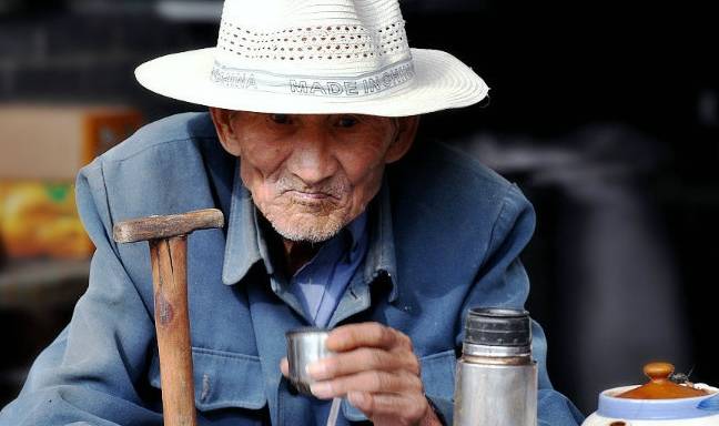 物质条件|一天中有六件“增寿事”，能做到一半也很好，可很多人一件都做不到
