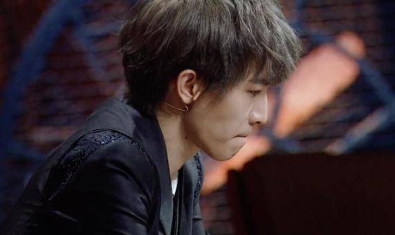 庄羽|“死猪不怕开水烫”郭敬明：抄袭被发现还嘴硬，百位明星联名抵制