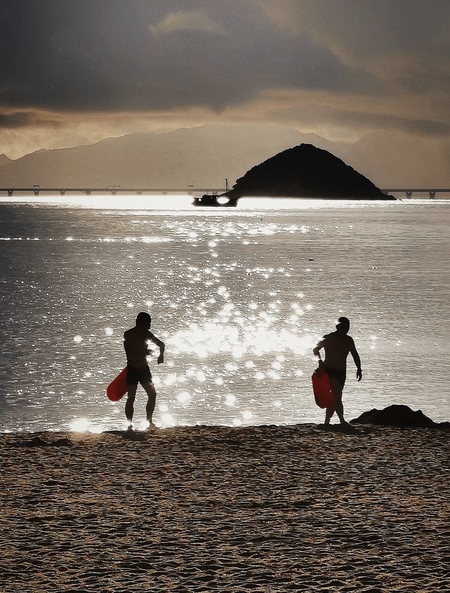 什么|「珠海发现」没有哪个女生，可以拒绝夏天的海