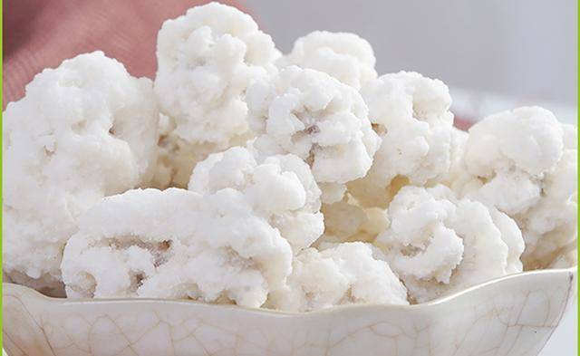 小厨|冬天孩子迷上吃此零食,营养比鸡蛋高3倍,不炸不煎,越吃越解馋