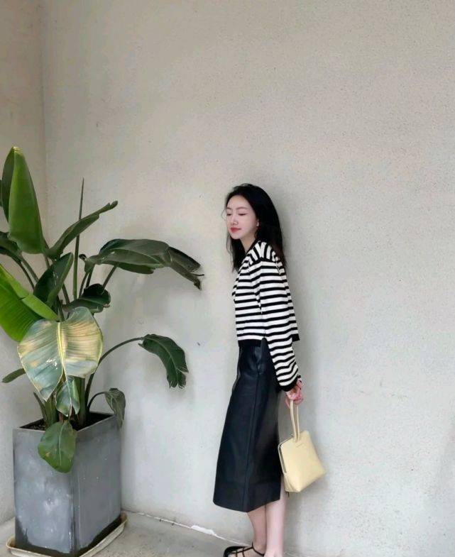黑色|日常穿搭可以简简单单，但要懂得穿搭技巧，才能脱颖而出