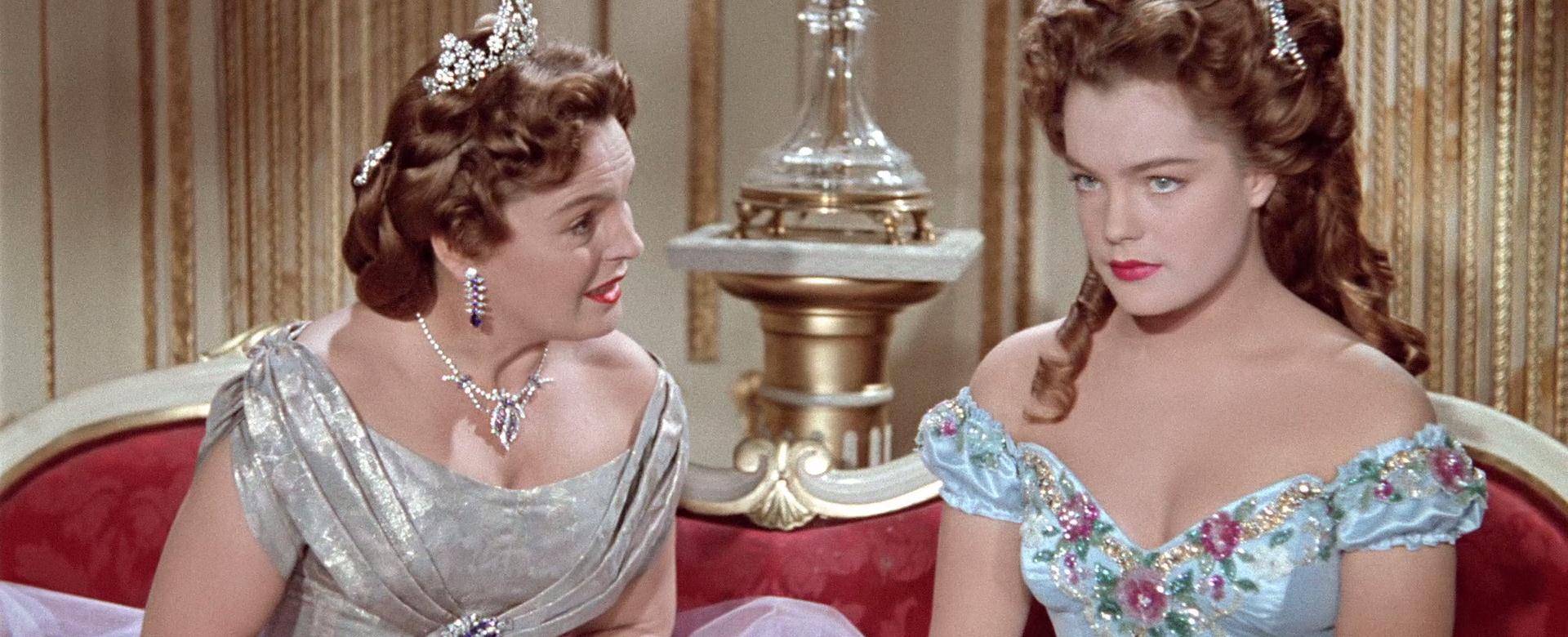 假发|茜茜公主三部曲背后的7个秘密：超6公斤的假发让罗密头疼