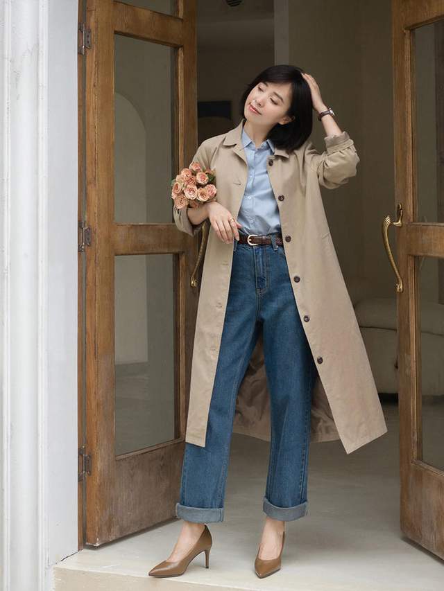 高跟|今秋最洋气的穿法总结，风衣+牛仔裤或裙子，适合28~48岁女人借鉴
