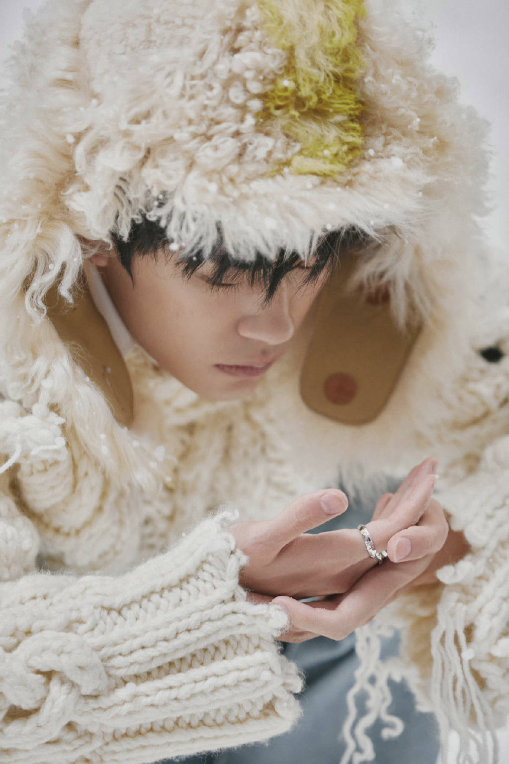 白雪|易烊千玺皑皑白雪意境大片