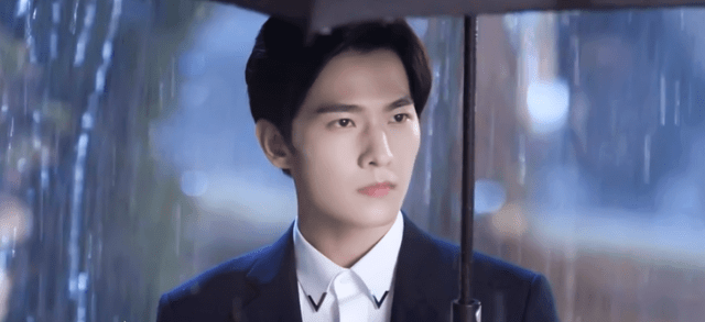 演技|一夜回油？打回原形的杨洋，新剧满脸写着“不会演戏”？