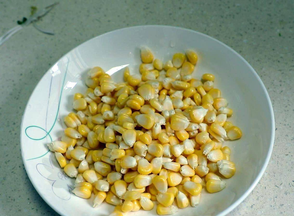 美食|鸡蛋这样做滑嫩香甜，不炒不蒸不用一滴油，上桌一下子孩子抢着吃