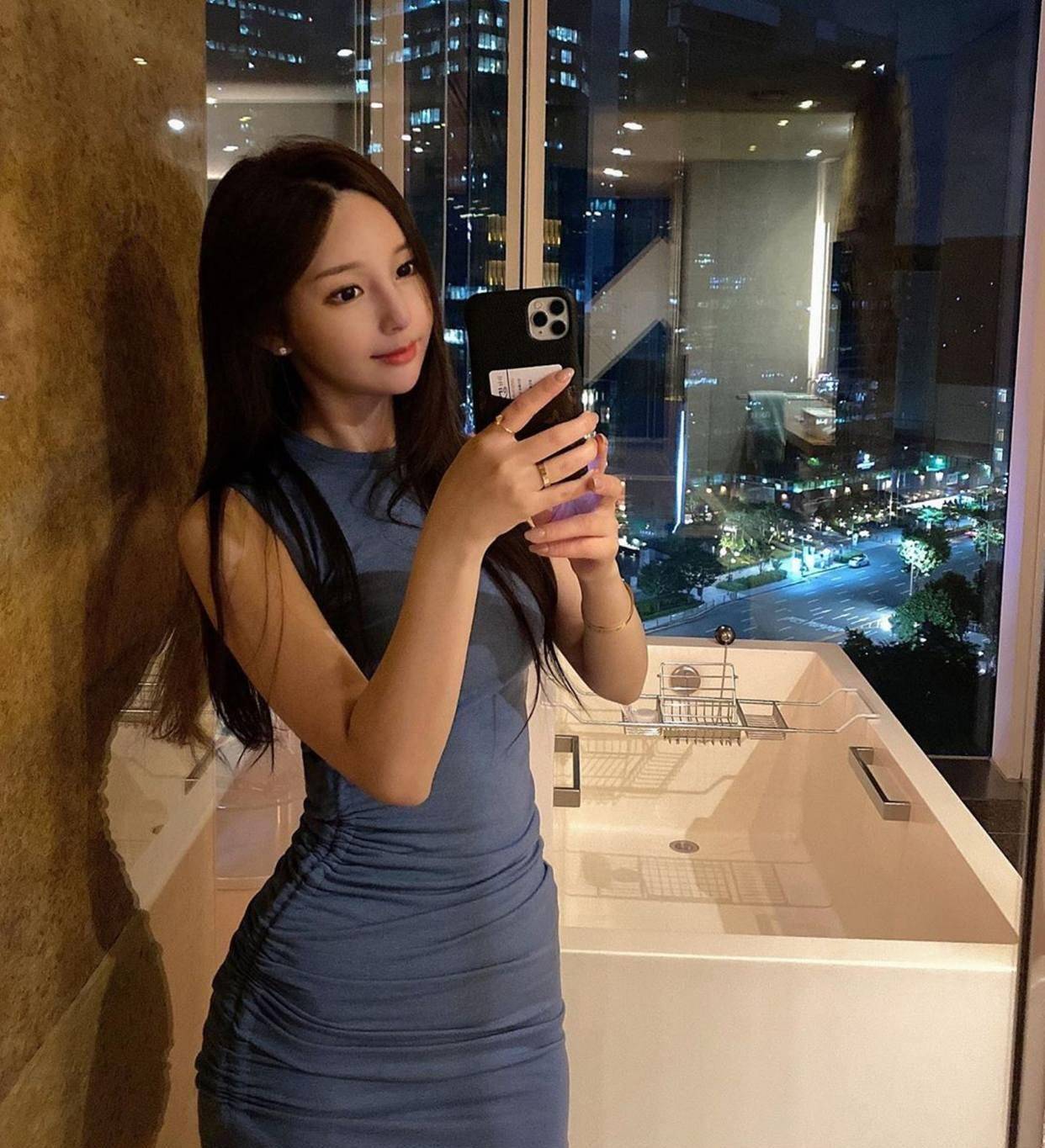 女神|《女神降临》原作者竟是30岁单身辣妈，肤若凝脂的秘诀是？