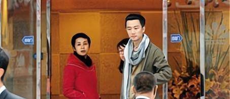 生活|从内娱弃子到国民初恋，没有蒋雯丽的付出，黄轩走不到今天