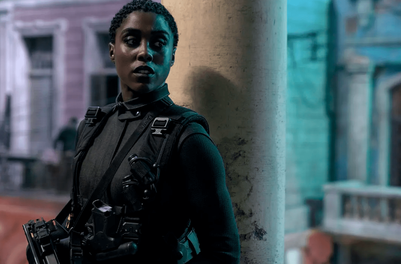 角色|007新任邦女郎是个狠角色，穿吊带长裙打架超猛，动作戏里大秀身材