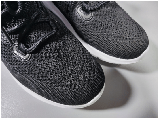 鞋垫|轻便透气、减震耐磨的咕咚跑鞋评测,穿搭舒适时尚
