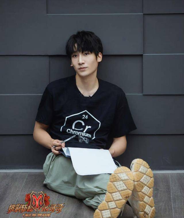 兄弟|《哥哥》里的5个小透明：2人太佛系2人改写剧本，刘端端成隐形人！