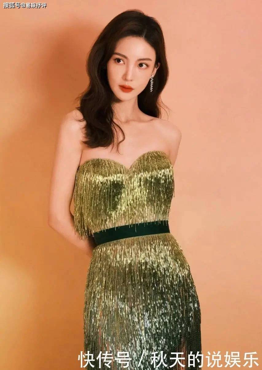 宋佳|美丽得迷人！金晨、宋佳这样打扮美出新高度！