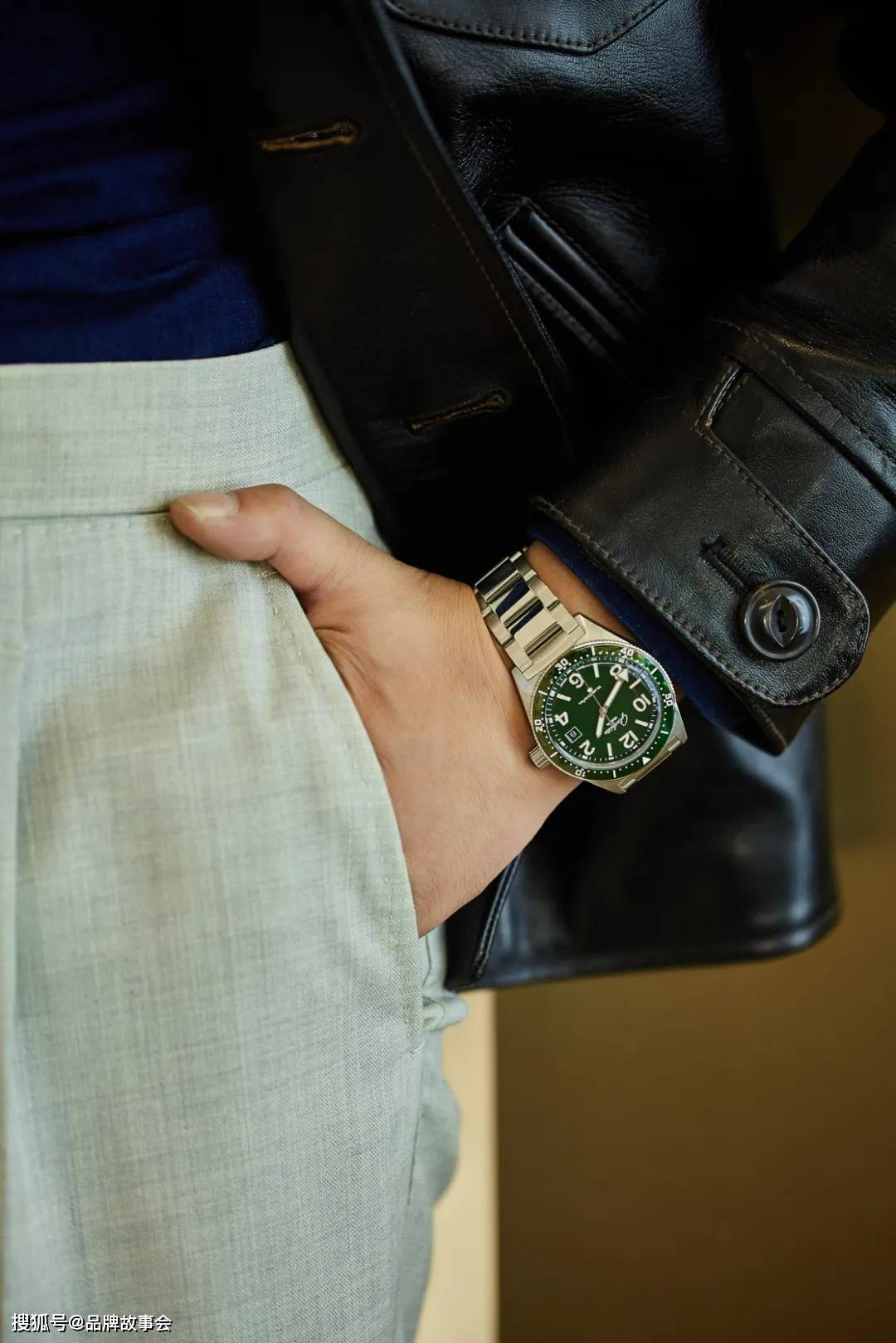 �ںϾ�����Ħ��,�����߽������յ�ԭ���ڳɶ���ʱ��֮��