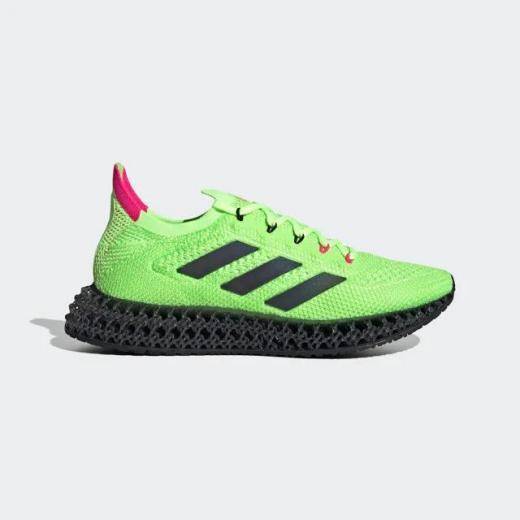 科技|adidas4D跑鞋性能出众，带来更多“推进力”