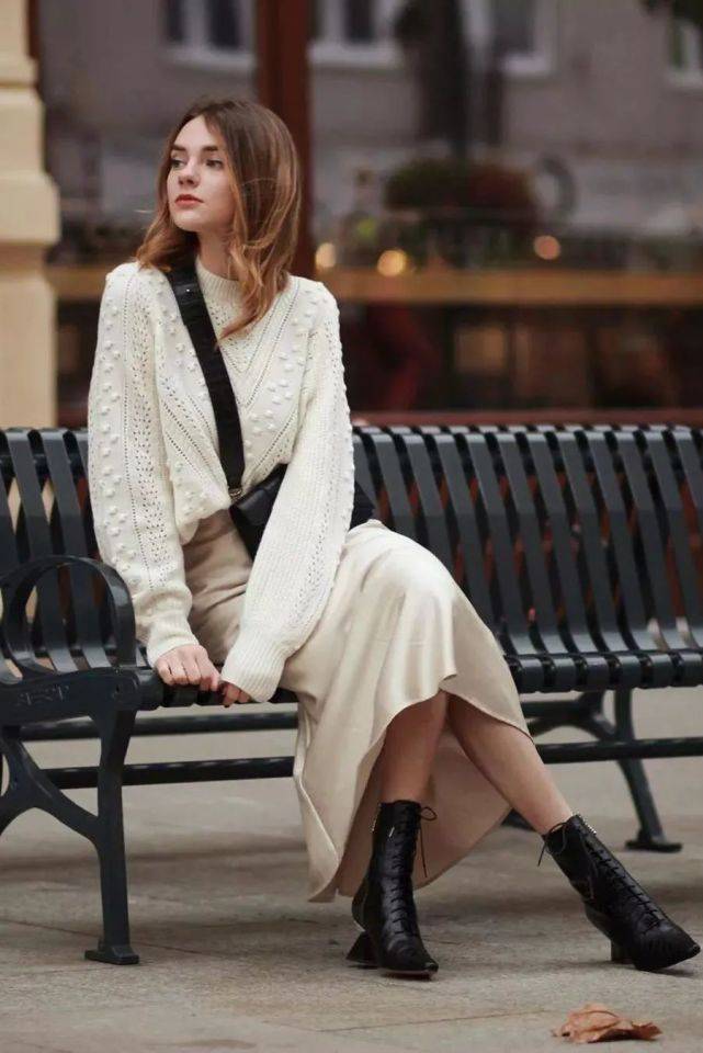 风衣|秋季穿搭没头绪？这样穿轻松美出时尚感！